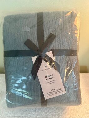 West Elm Cotton Blend Matelassé Duvet Cover Stormy Blue King NWT